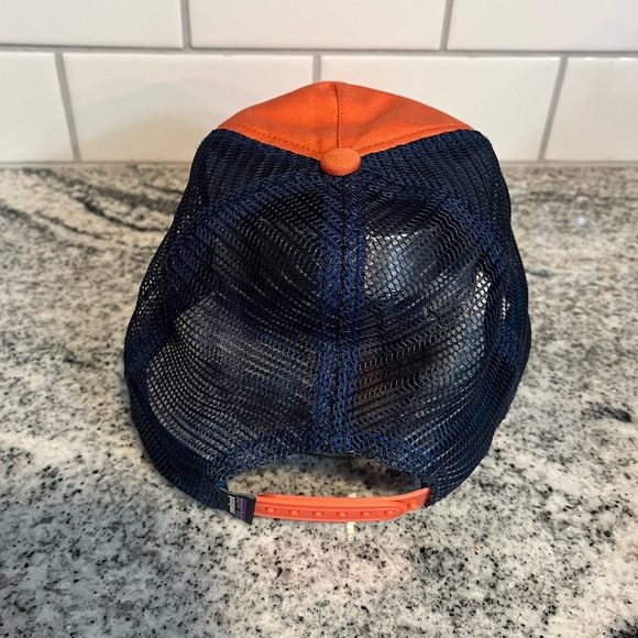 Patagonia adjustable hat. - Picture 2 of 2